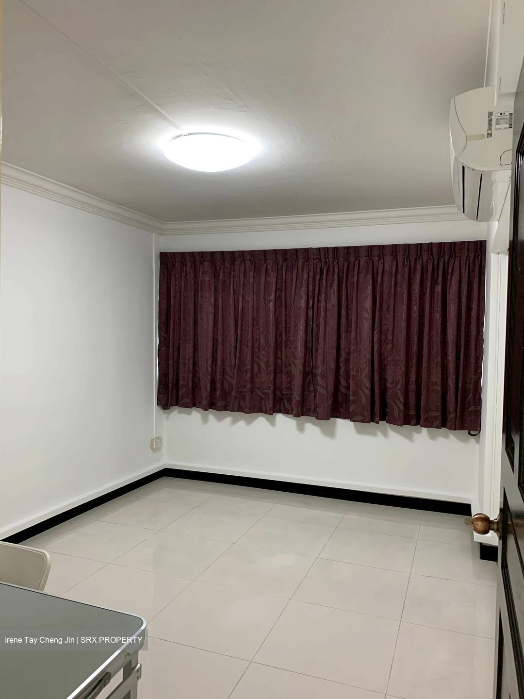 Blk 220 Jurong East Street 21 (Jurong East), HDB 5 Rooms #557511541